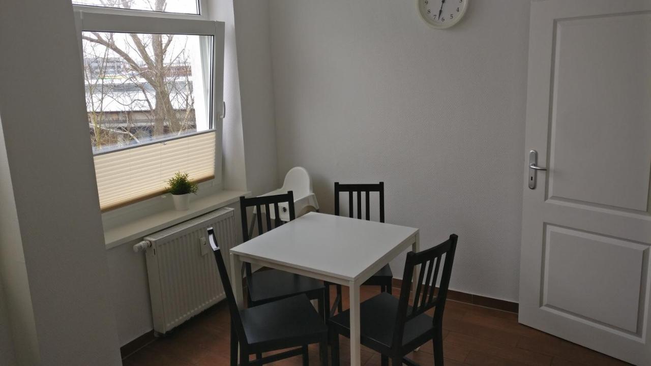 Pension Fischerjung Rostock Esterno foto
